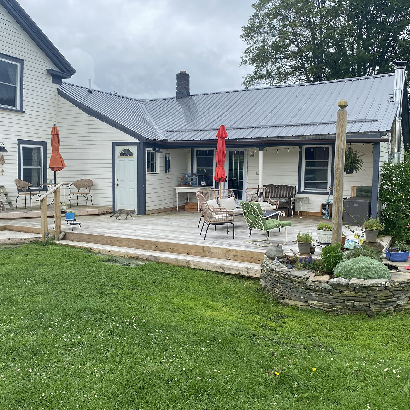 Scotts Farmhouse at Oquaga Lake_Deck_Vacation Rental